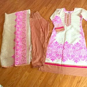 ❗️Sale❗️Salwar kameez